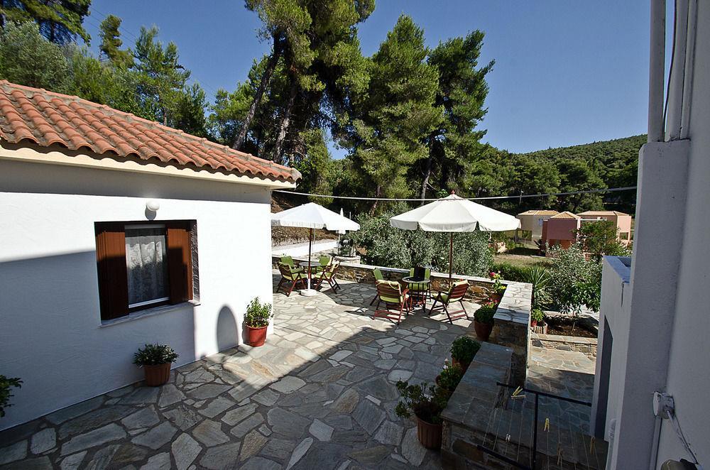 The Pine Trees Aparthotel Agnontas Exterior foto